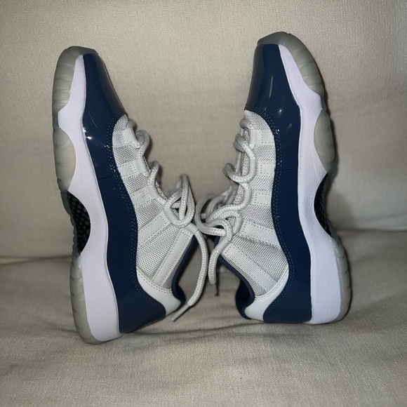 Jordan diffused blue - Picture 2 of 4